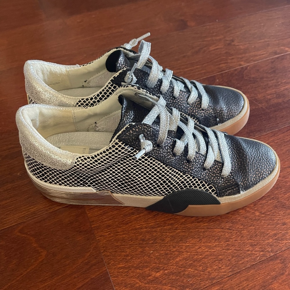Dolce Vita Zina sneaker